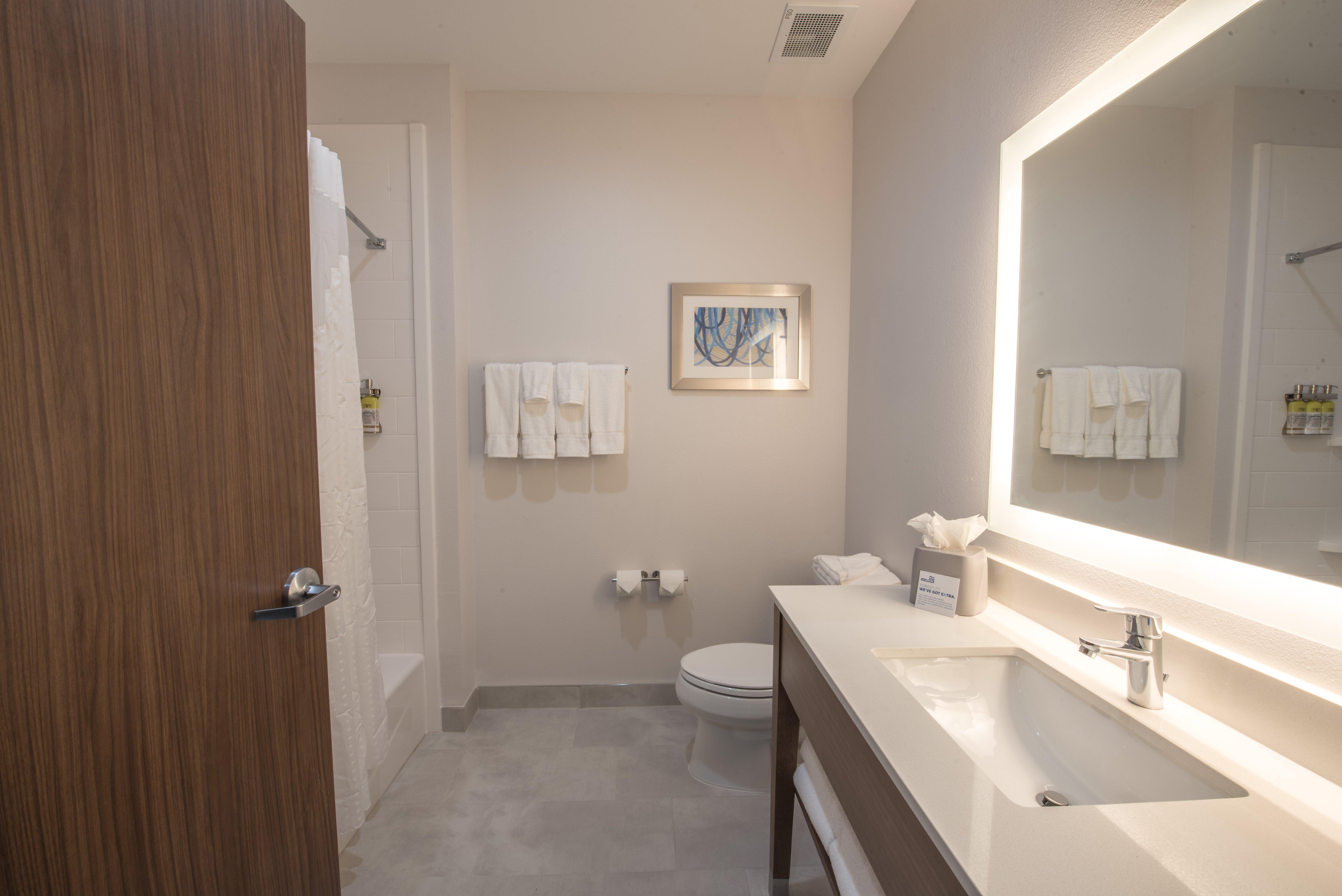 Hotel Express & - Westchase - Westheimer By Ihg
