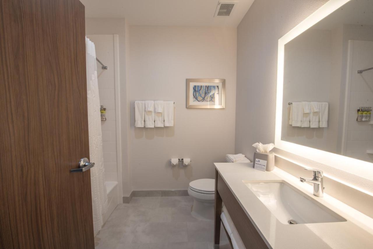 Express & - Westchase - Westheimer By Ihg 3* Houston